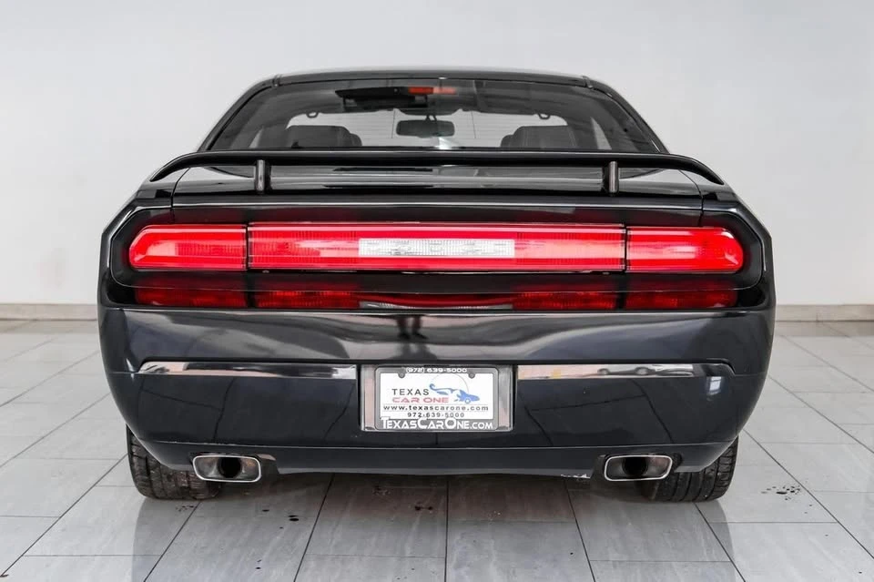 2009 Dodge Challenger SRT8 & 392 3rd Gen - Image 4 of 6