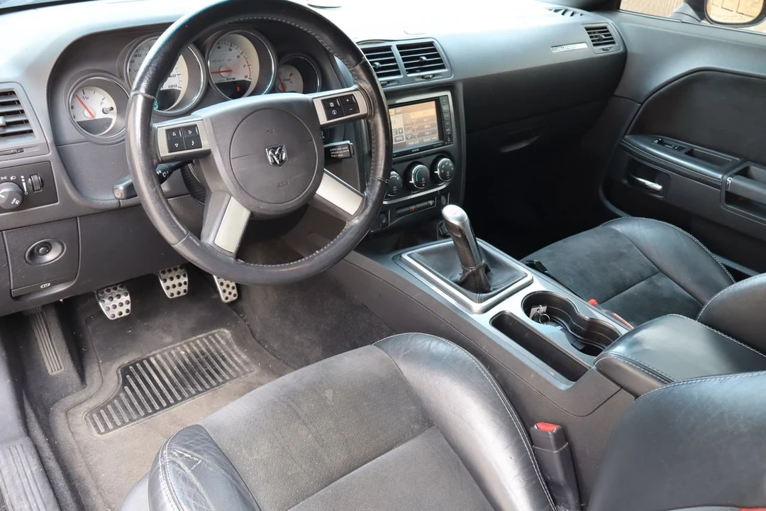 2009 Dodge Challenger SRT8 & 392 3rd Gen - Image 5 of 31