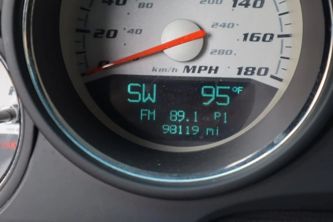 2009 Dodge Challenger SRT8 & 392 3rd Gen - Image 10 of 31