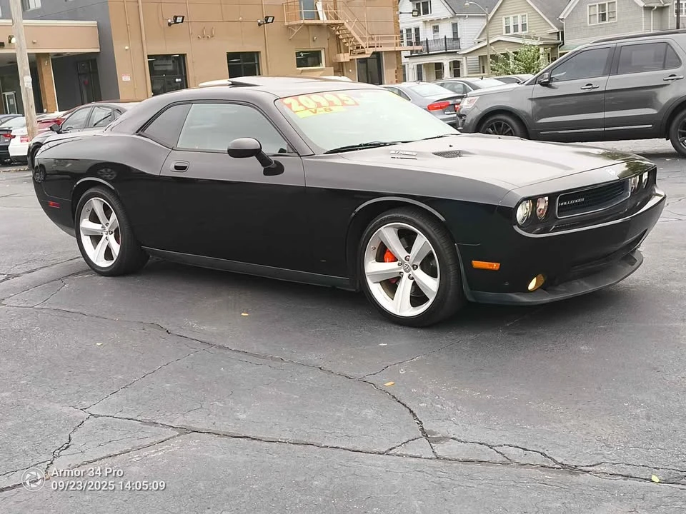 2009 Dodge Challenger SRT8 & 392 3rd Gen - Image 9 of 12