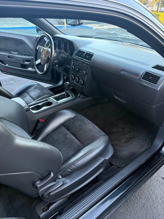 2009 Dodge Challenger SRT8 & 392 3rd Gen - Image 10 of 14