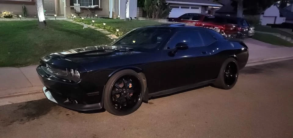 2009 Dodge Challenger SRT8 & 392 3rd Gen - Image 17 of 18