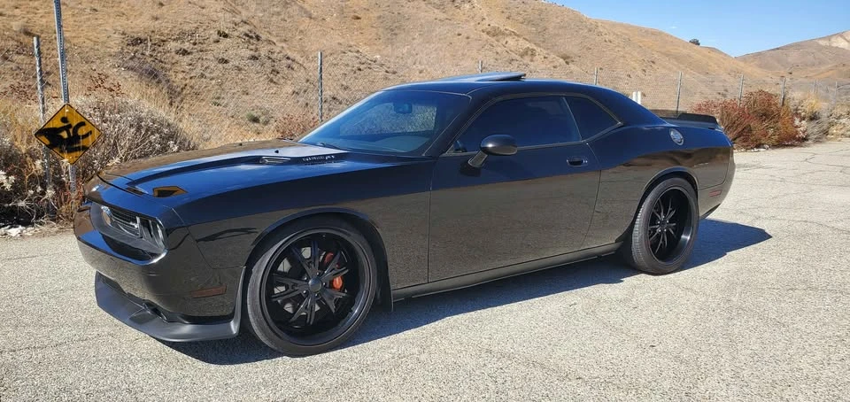 2009 Dodge Challenger SRT8 & 392 3rd Gen - Image 3 of 18