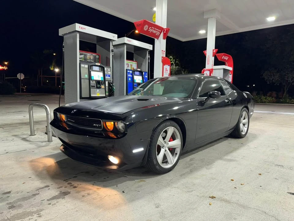 2009 Dodge Challenger SRT8 & 392 3rd Gen - Image 5 of 9