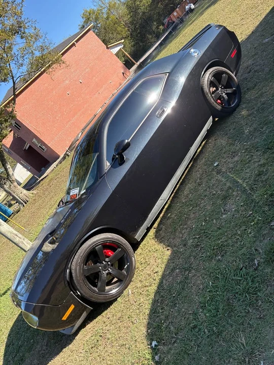 2009 Dodge Challenger SRT8 & 392 3rd Gen - Image 2 of 4