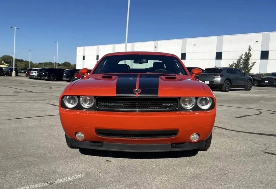 2009 Dodge Challenger SRT8 & 392 3rd Gen - Image 3 of 8