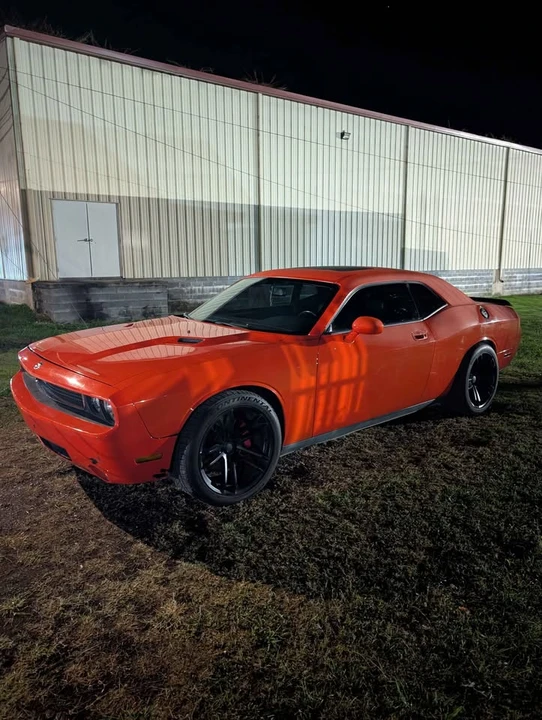 2009 Dodge Challenger SRT8 & 392 3rd Gen - Image 7 of 14