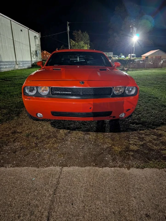 2009 Dodge Challenger SRT8 & 392 3rd Gen - Image 9 of 14