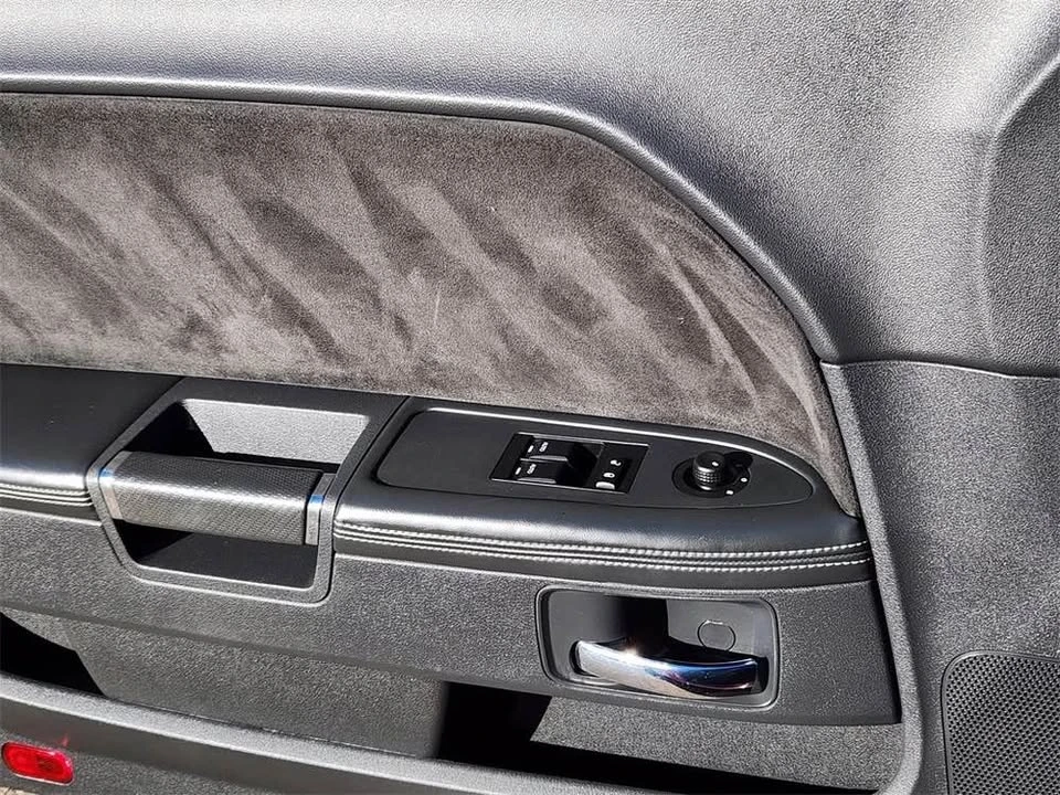 2009 Dodge Challenger SRT8 & 392 3rd Gen - Image 14 of 17