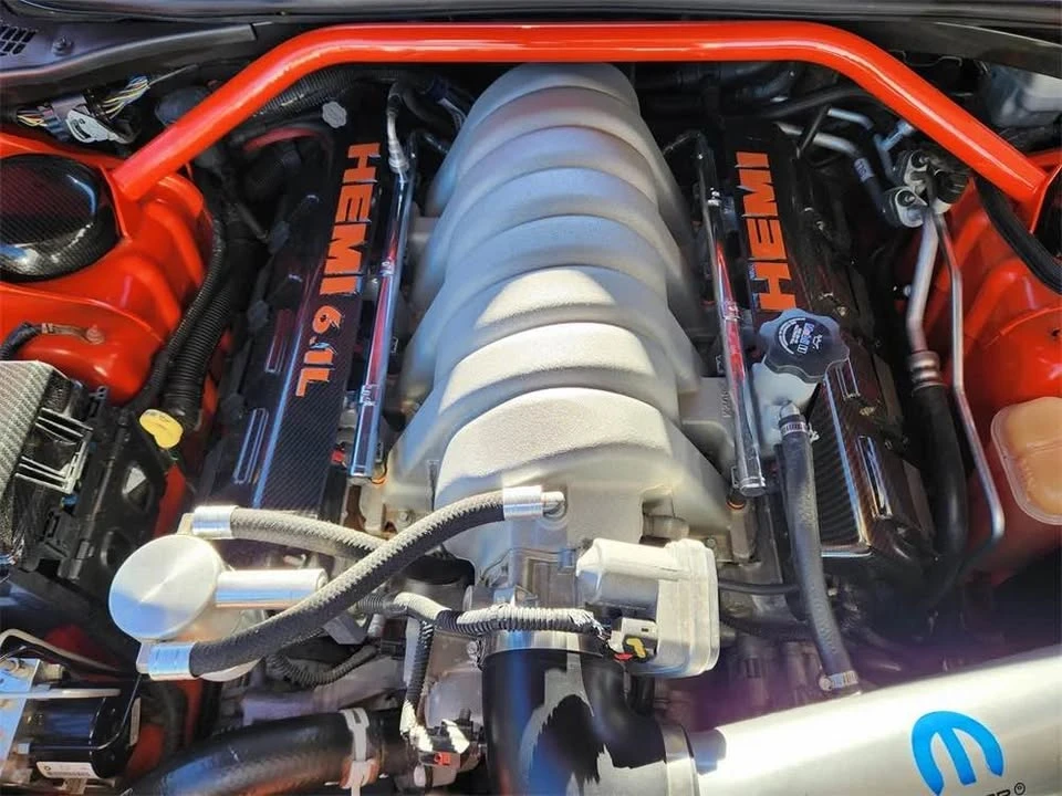 2009 Dodge Challenger SRT8 & 392 3rd Gen - Image 8 of 17