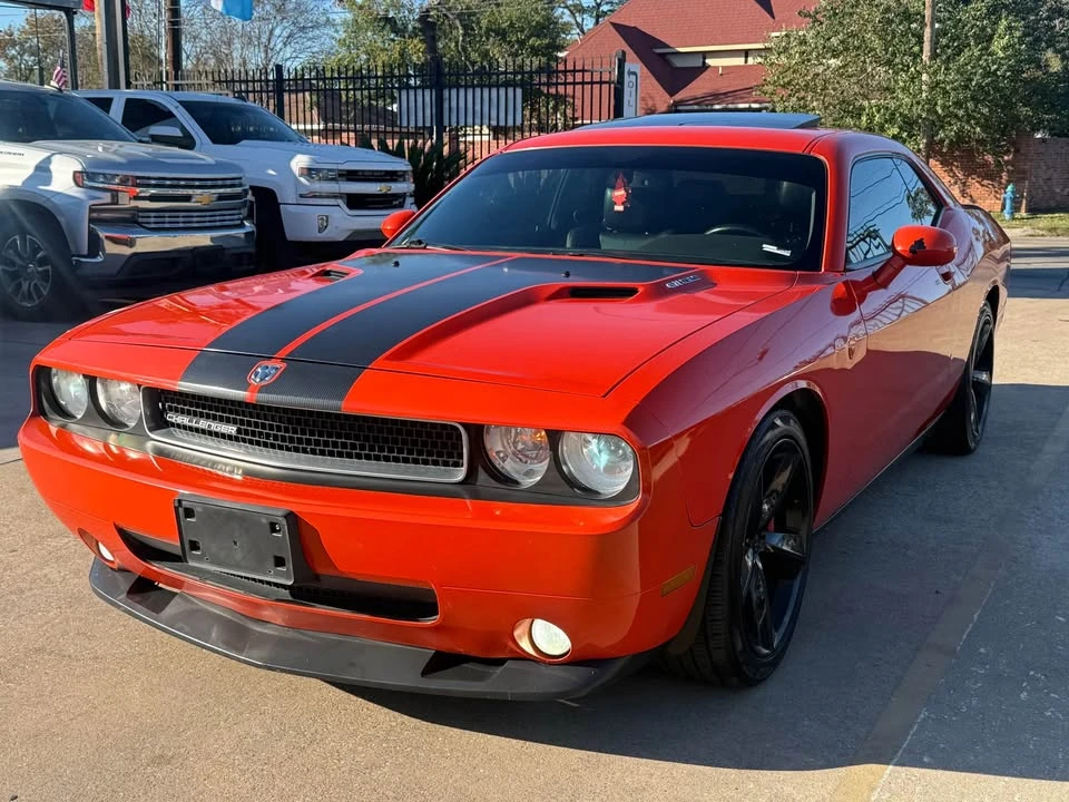 2009 Dodge Challenger SRT8 & 392 3rd Gen - Image 3 of 20
