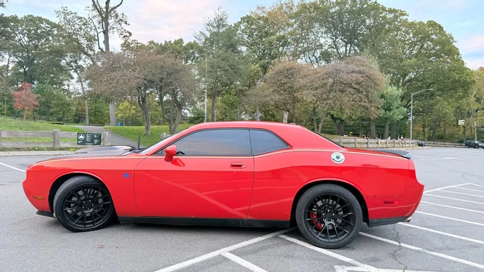 2009 Dodge Challenger SRT8 & 392 3rd Gen - Image 13 of 20