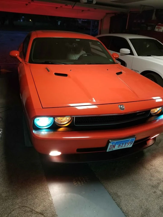 2009 Dodge Challenger SRT8 & 392 3rd Gen - Image 2 of 5