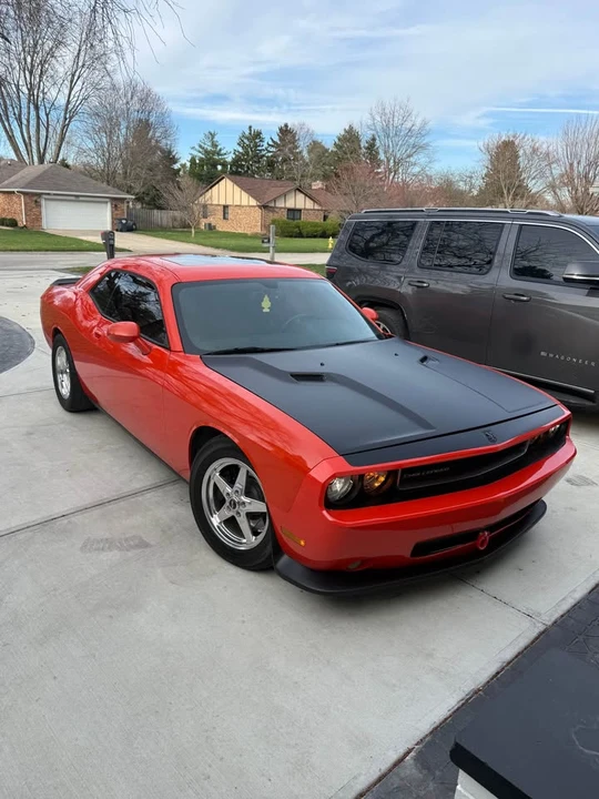 2009 Dodge Challenger SRT8 & 392 3rd Gen - Image 6 of 9