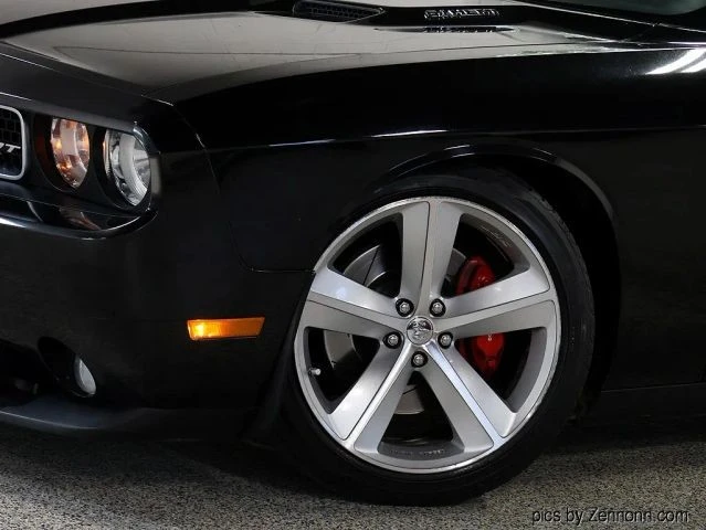 2009 Dodge Challenger SRT8 & 392 3rd Gen - Image 4 of 31