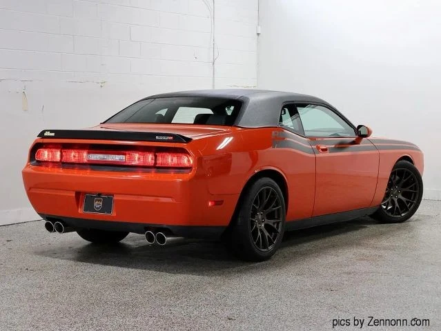 2009 Dodge Challenger SRT8 & 392 3rd Gen - Image 10 of 31