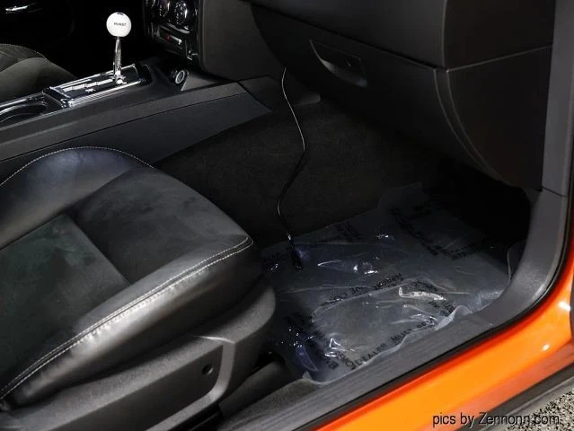 2009 Dodge Challenger SRT8 & 392 3rd Gen - Image 30 of 31