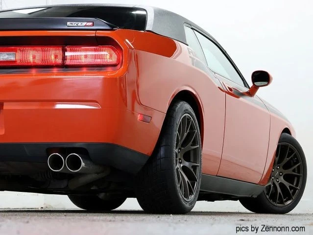 2009 Dodge Challenger SRT8 & 392 3rd Gen - Image 8 of 31