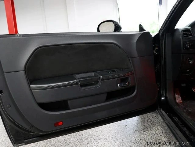 2009 Dodge Challenger SRT8 & 392 3rd Gen - Image 22 of 31