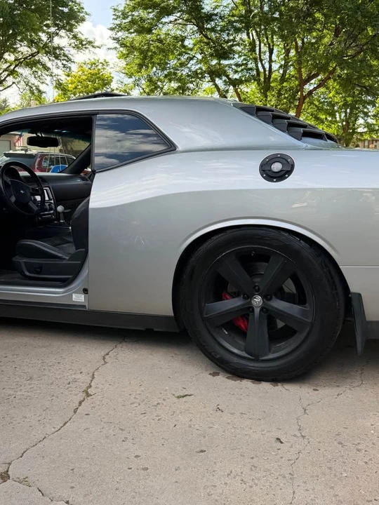 2009 Dodge Challenger SRT8 & 392 3rd Gen - Image 3 of 9