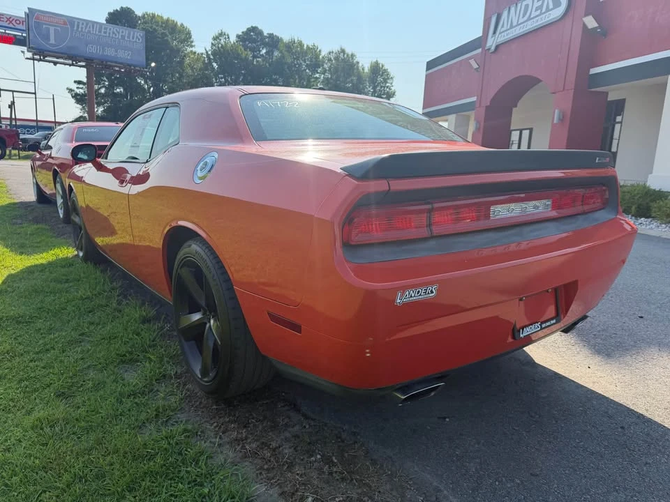 2009 Dodge Challenger SRT8 & 392 3rd Gen - Image 9 of 18