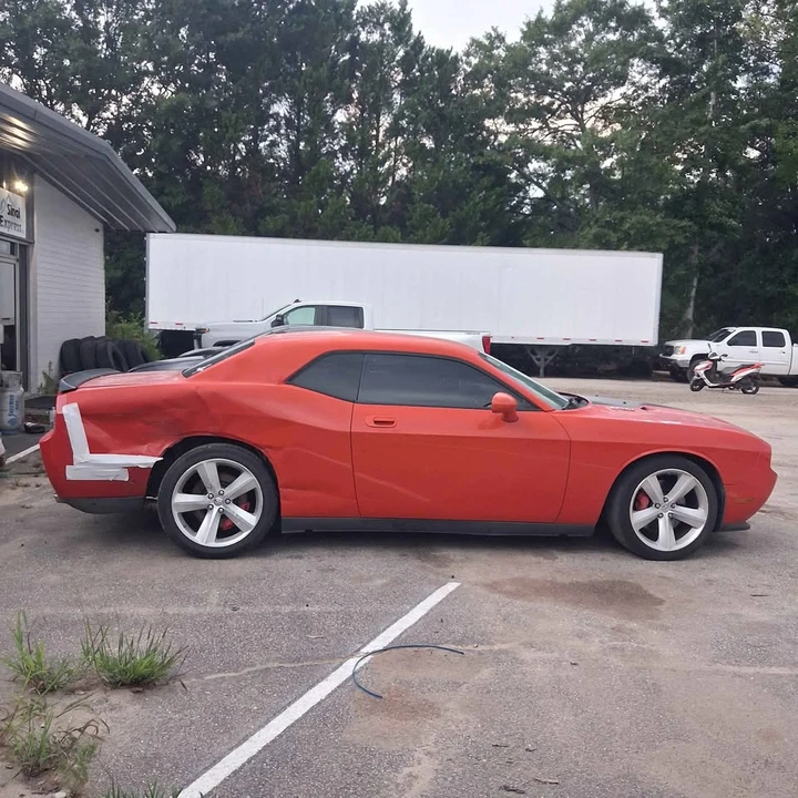 2009 Dodge Challenger SRT8 & 392 3rd Gen - Image 4 of 16