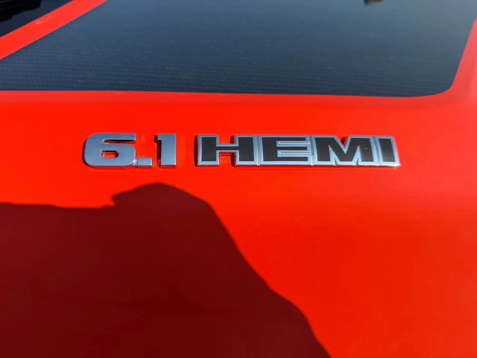 2009 Dodge Challenger SRT8 & 392 3rd Gen - Image 3 of 18