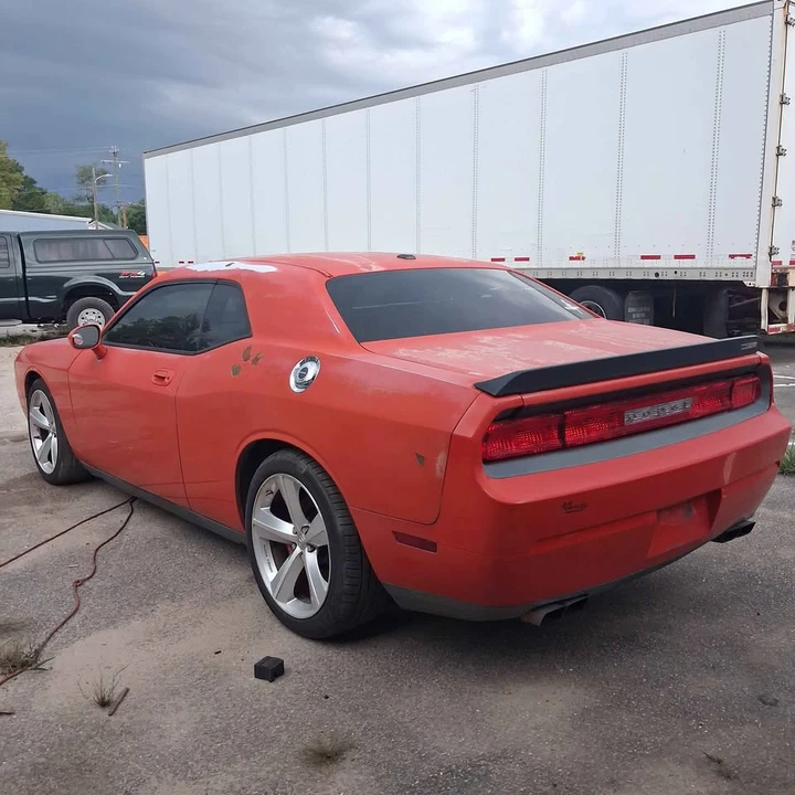 2009 Dodge Challenger SRT8 & 392 3rd Gen - Image 7 of 16