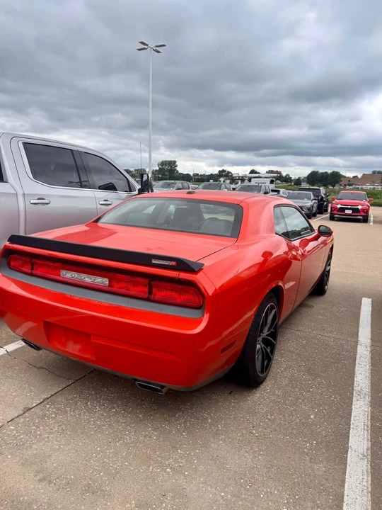 2009 Dodge Challenger SRT8 & 392 3rd Gen - Image 9 of 12
