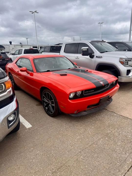2009 Dodge Challenger SRT8 & 392 3rd Gen - Image 4 of 12