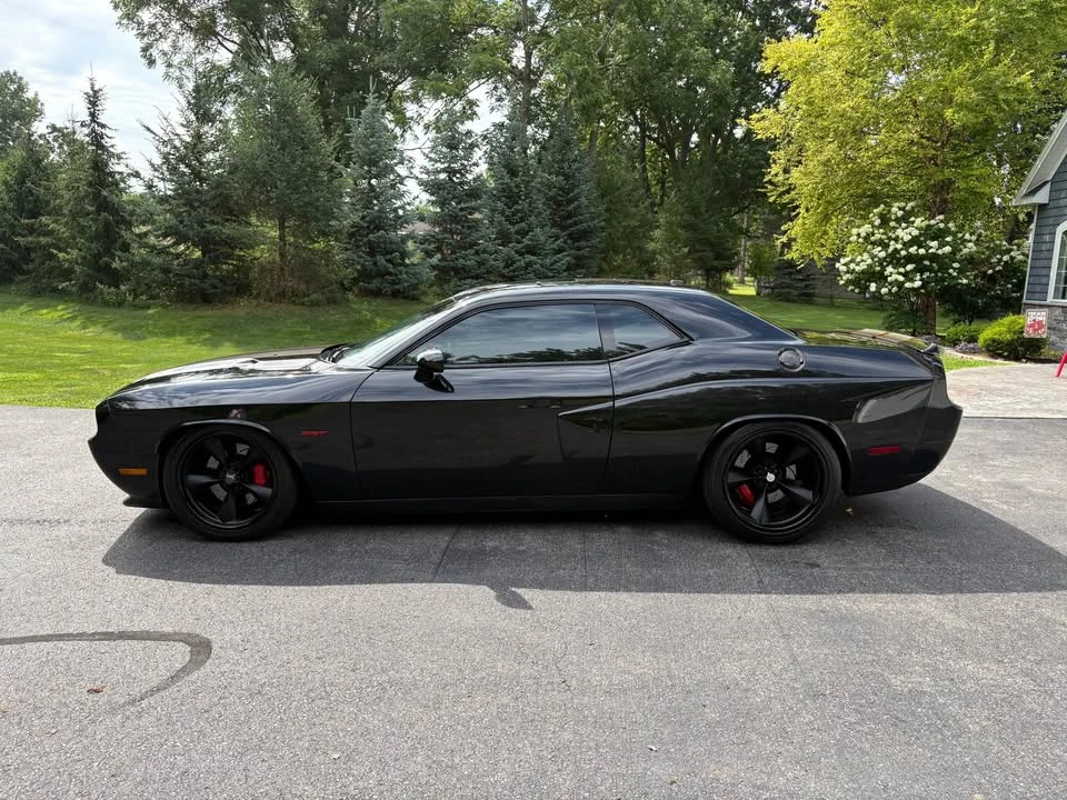 2009 Dodge Challenger SRT8 & 392 3rd Gen - Image 5 of 12