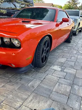 2009 Dodge Challenger SRT8 Coupe 2D