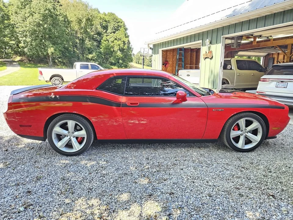 2009 Dodge Challenger SRT8 & 392 3rd Gen - Image 5 of 20