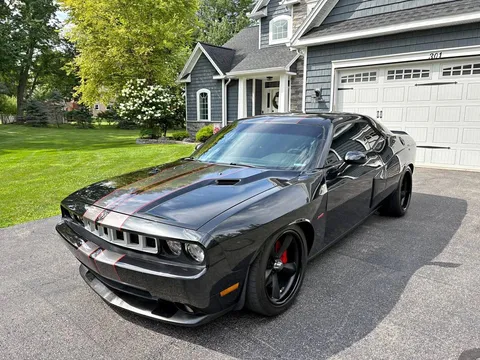 2009 Dodge Challenger SRT8 Coupe 2D