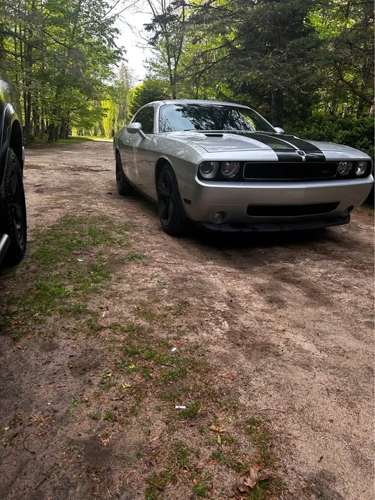 2009 Dodge Challenger SRT8 & 392 3rd Gen - Image 5 of 20