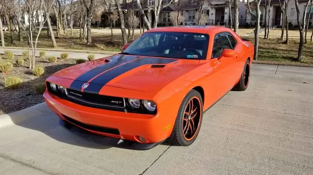2009 Dodge Challenger SRT8 Coupe 2D