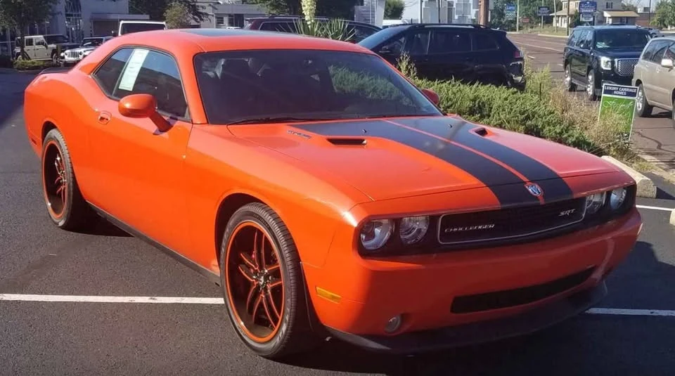 2009 Dodge Challenger SRT8 & 392 3rd Gen - Image 6 of 8