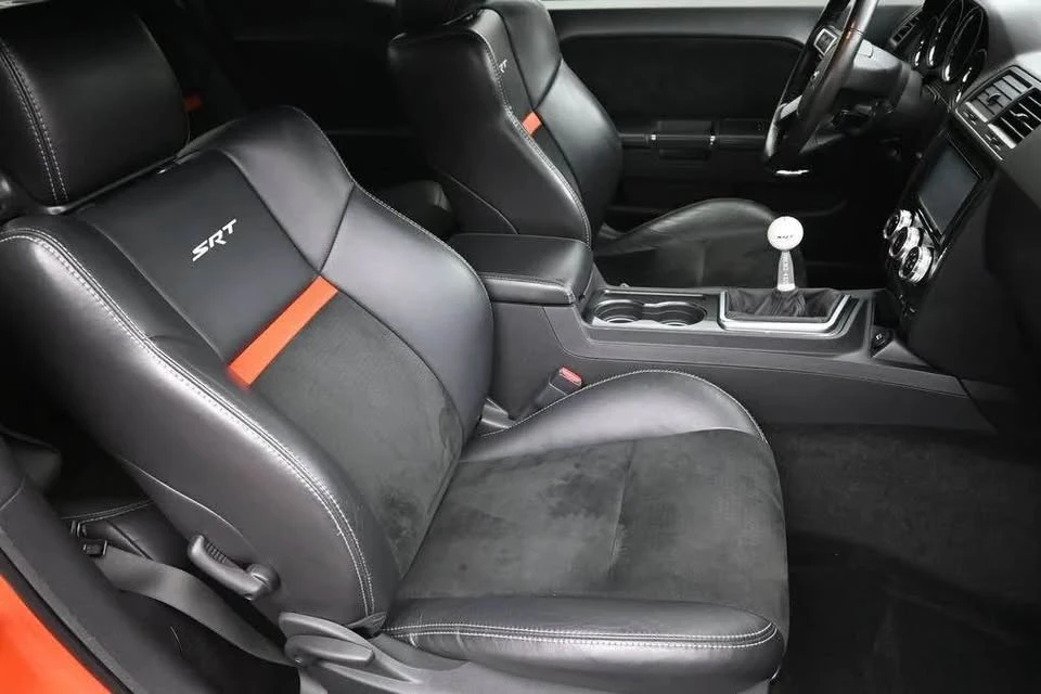 2009 Dodge Challenger SRT8 & 392 3rd Gen - Image 14 of 15