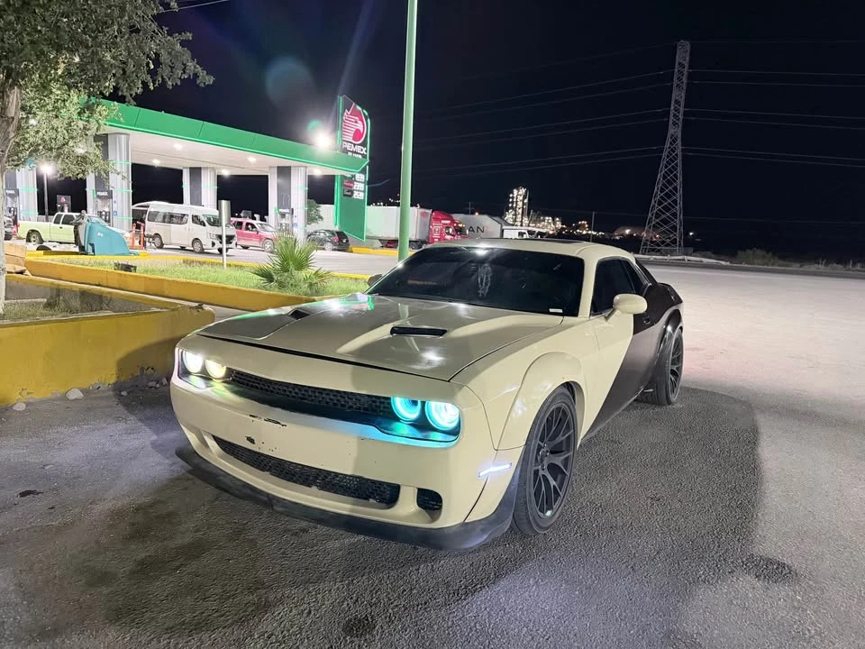 2009 Dodge Challenger SRT8 & 392 3rd Gen - Image 4 of 11