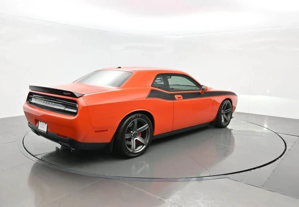 2009 Dodge Challenger SRT8 & 392 3rd Gen - Image 5 of 15