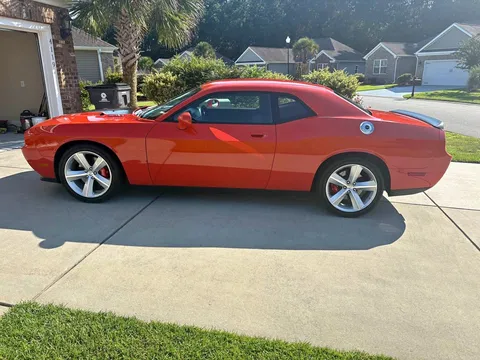 2009 Dodge Challenger SRT8 Coupe 2D