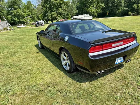 2009 Dodge Challenger SRT8 Coupe 2D