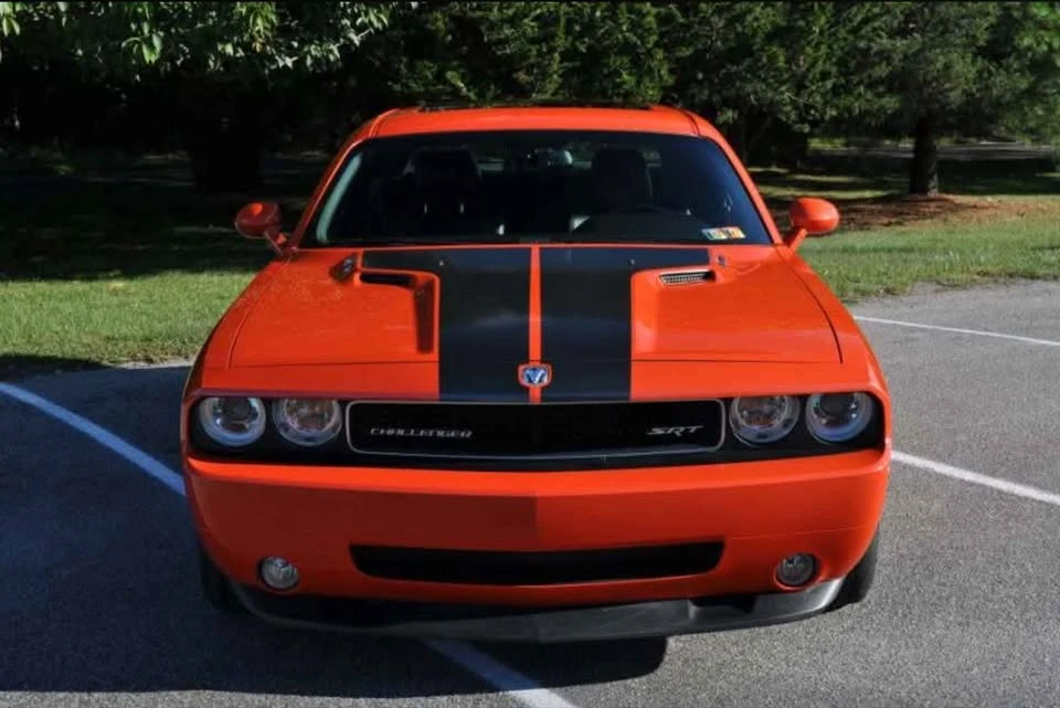 2009 Dodge Challenger SRT8 & 392 3rd Gen - Image 2 of 8