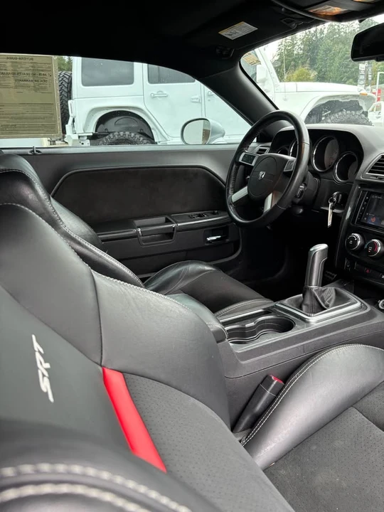 2009 Dodge Challenger SRT8 & 392 3rd Gen - Image 6 of 8