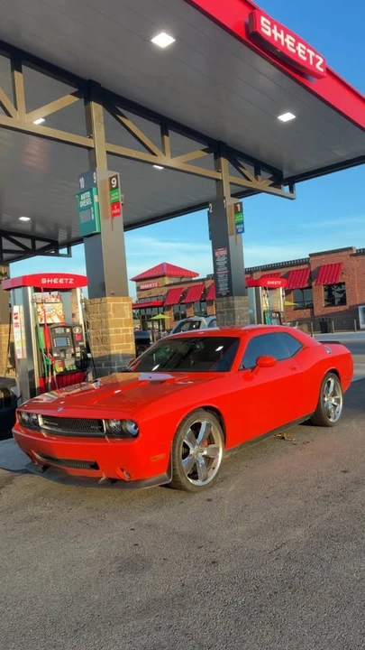 2009 Dodge Challenger SRT8 & 392 3rd Gen - Image 6 of 6