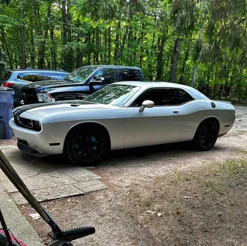 2009 Dodge Challenger SRT8 Coupe 2D