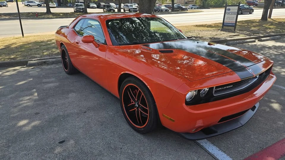 2009 Dodge Challenger SRT8 & 392 3rd Gen - Image 9 of 11