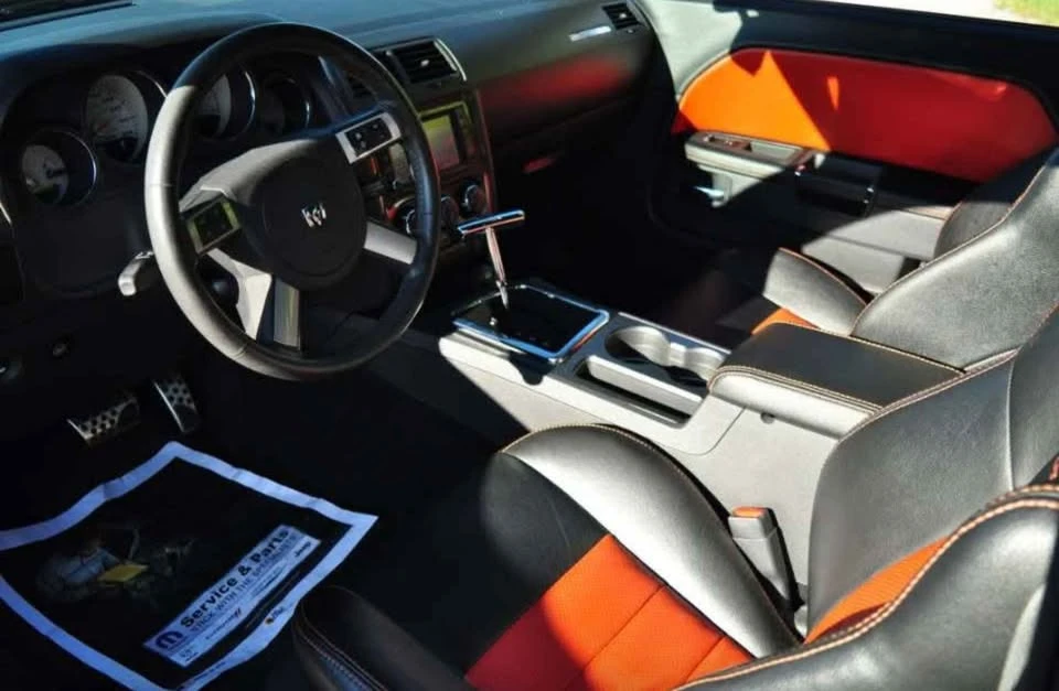 2009 Dodge Challenger SRT8 & 392 3rd Gen - Image 5 of 11