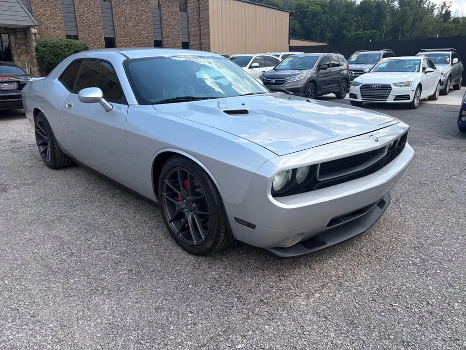 2009 Dodge Challenger SRT8 & 392 3rd Gen - Image 3 of 11