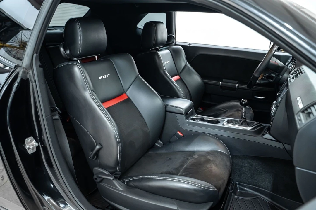 2009 Dodge Challenger SRT8 & 392 3rd Gen - Image 29 of 31